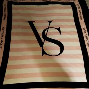Victorias secret blanket